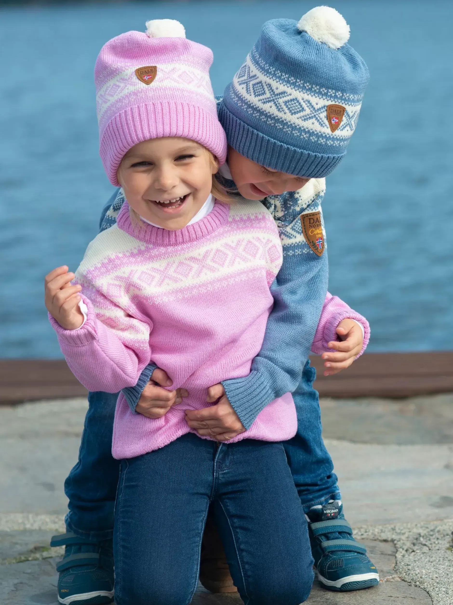 Shop Dale of Norway Cortina Ullgenser Barn Merino Rosa