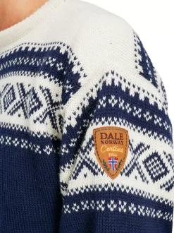 Cheap Dale of Norway Cortina 1956 Unisex Genser - Norsk Ull Mork Bla