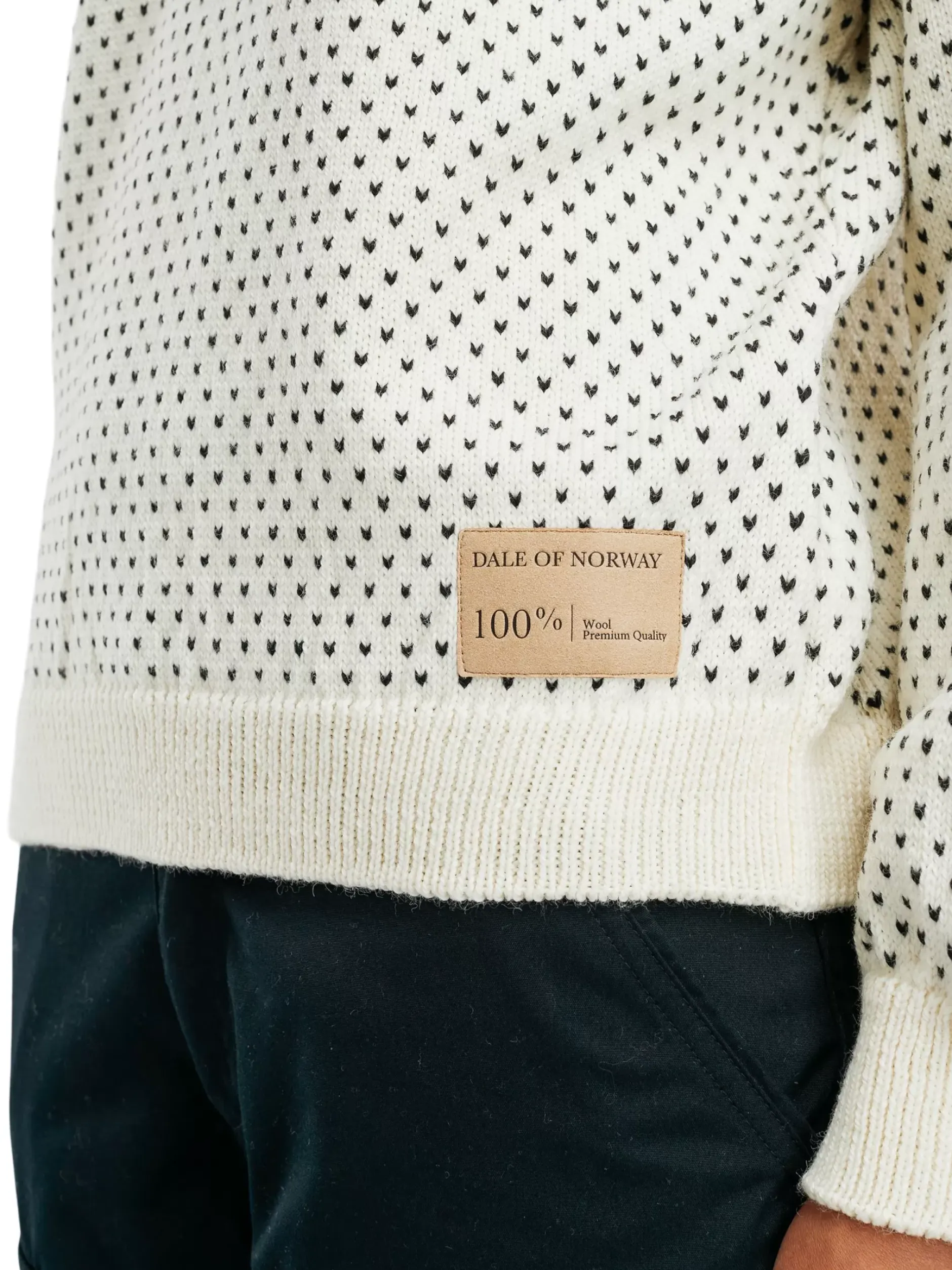 Store Dale of Norway Valloy Ullgenser Dame Offwhite Sort